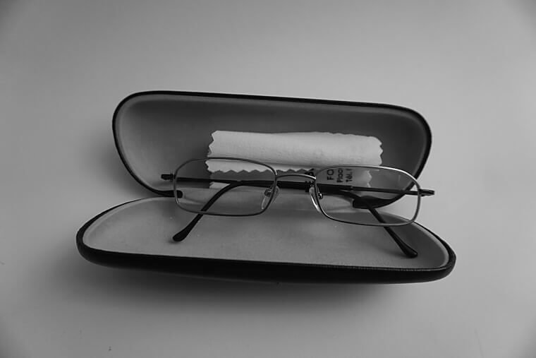 Sunglasses Case, A Perfect Storage For Your Brushes