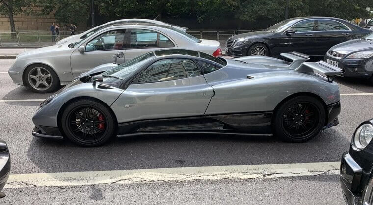 2000 - Pagani Zonda C12