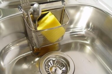 Remember These? Cleaning Products Your Mother Used Back in the '60s and '70s