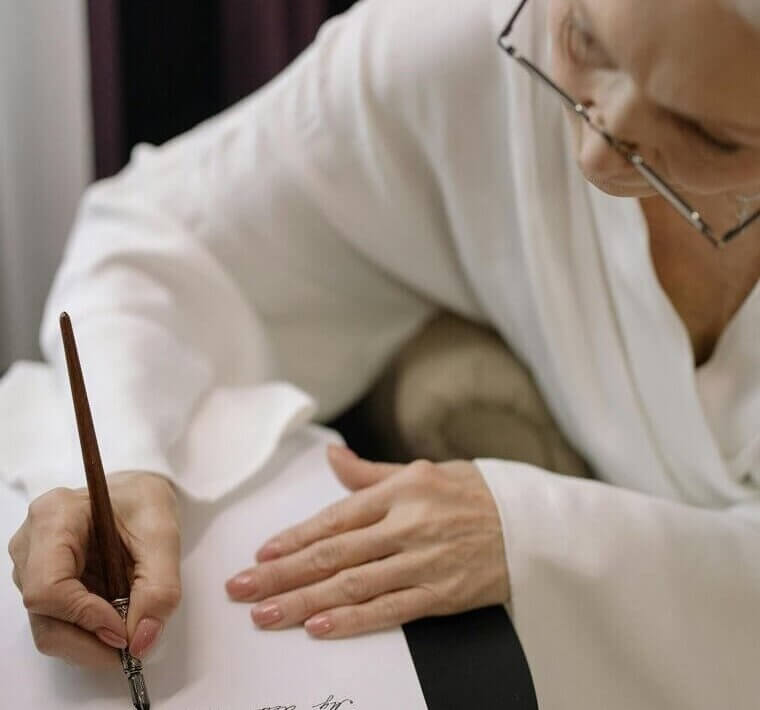 Calligraphy: A Timeless Art for Relaxation in Retirement