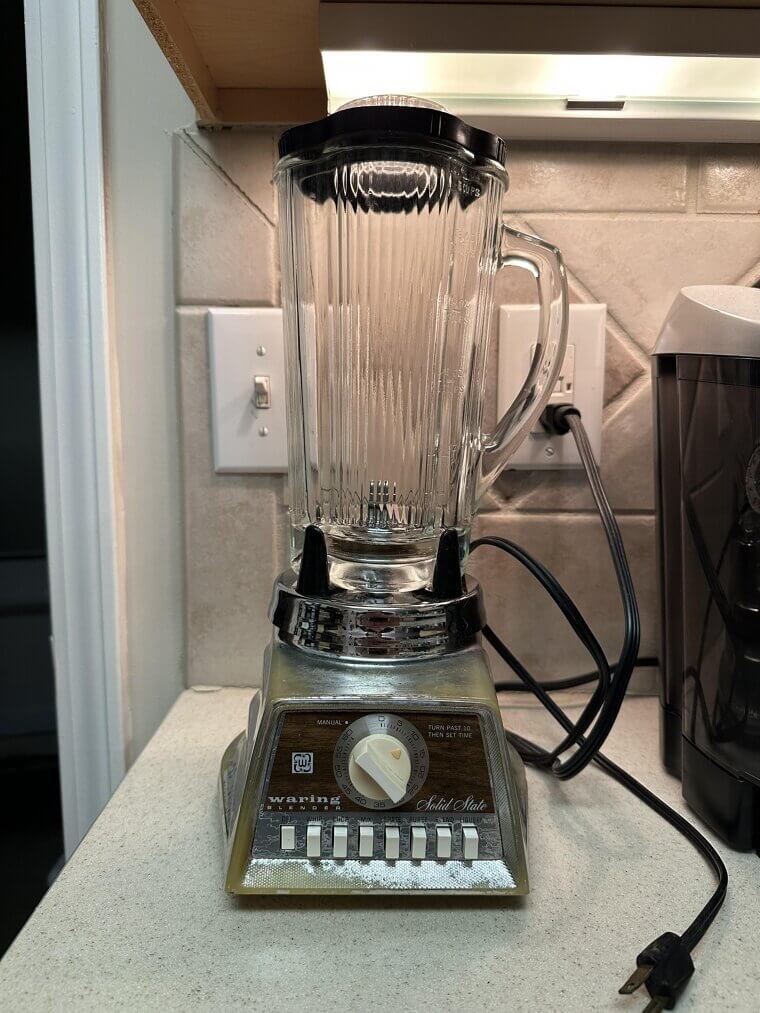 The Waring Blendor (Chrome Series): The Motor That Can Handle Anything ($50–$100)