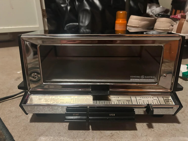 General Electric Toast-R-Oven: The Original Countertop Workhorse ($60–$120)