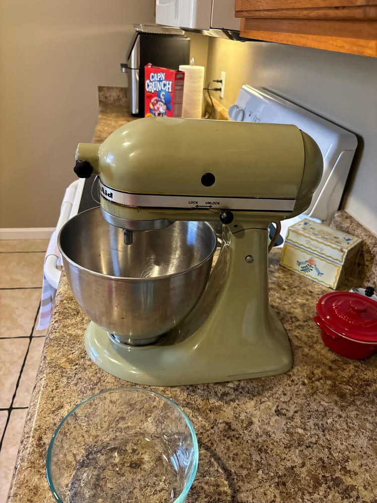 KitchenAid K-45: The Original Classic Tilt-Head ($150–$250)