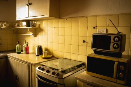 Kitchen Gems: Vintage Appliances That Actually Work Better Than Modern Versions