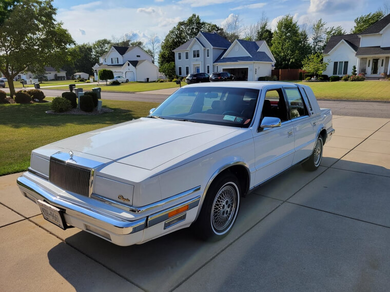 Chrysler New Yorker (Front-Wheel Drive Era) (1983–1996)