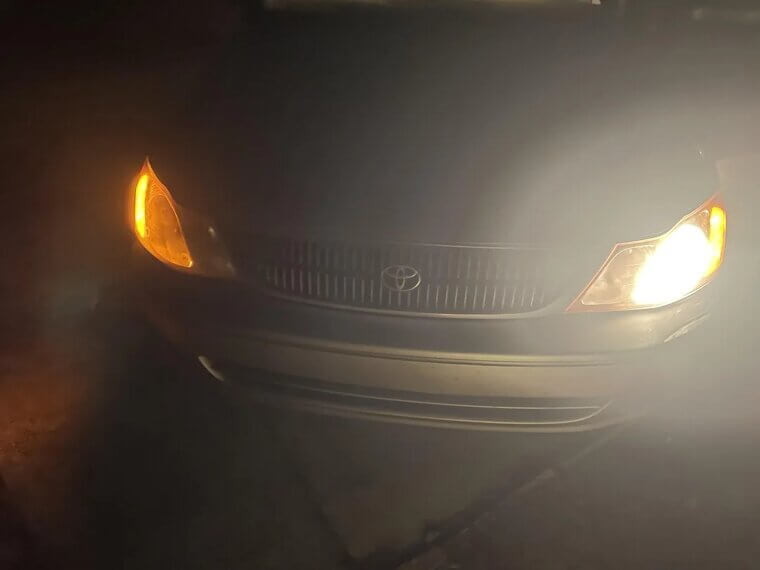 Driving With a Headlight Out