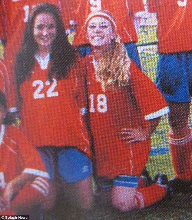 Kendra Wilkinson — Soccer