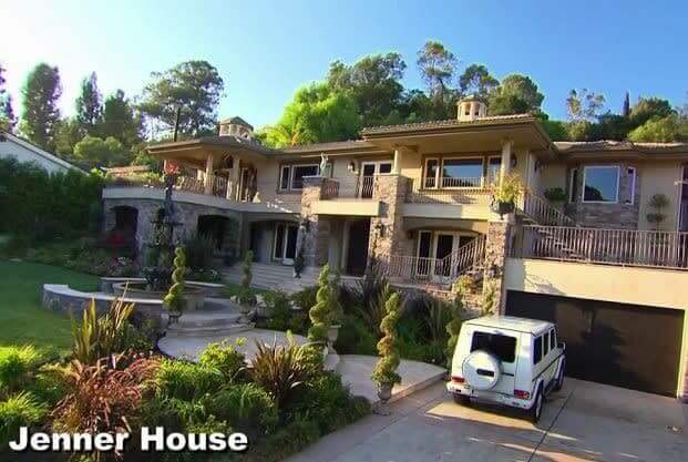 They Don't Film The Outside Of Their Homes