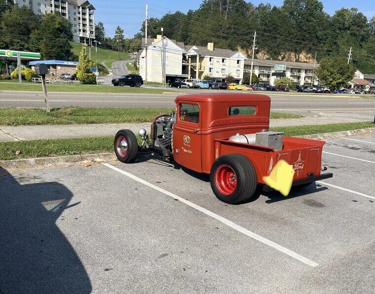 1934 Ford Custom - $22,500
