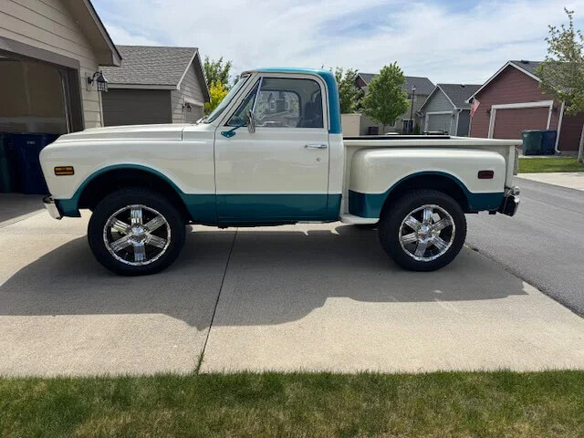 1968 Chevrolet Custom - $30,000