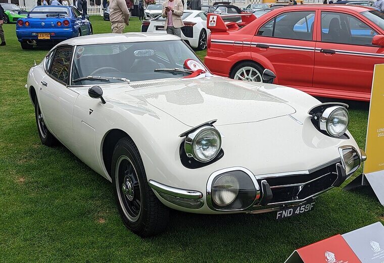 Toyota 2000GT