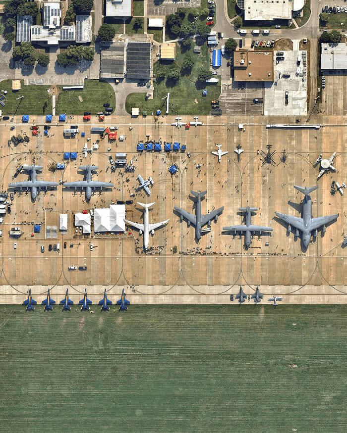 This Is How An Airshow Looks to A Pilot