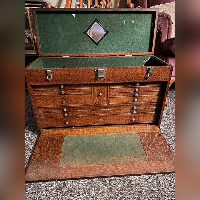 The Original Gerstner Oak Tool Chest
