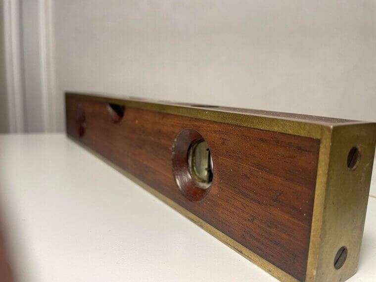 Antique Spoke Levels in Mahogany