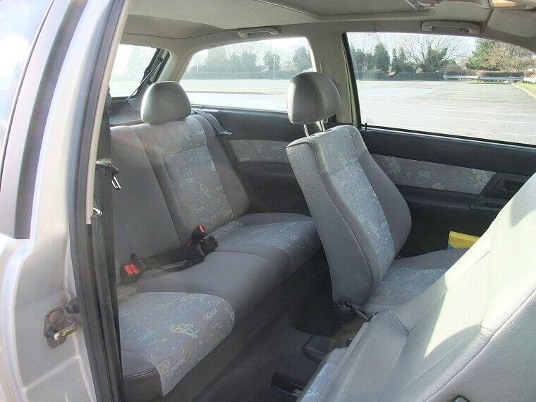 Decorative Seatbelt Clips