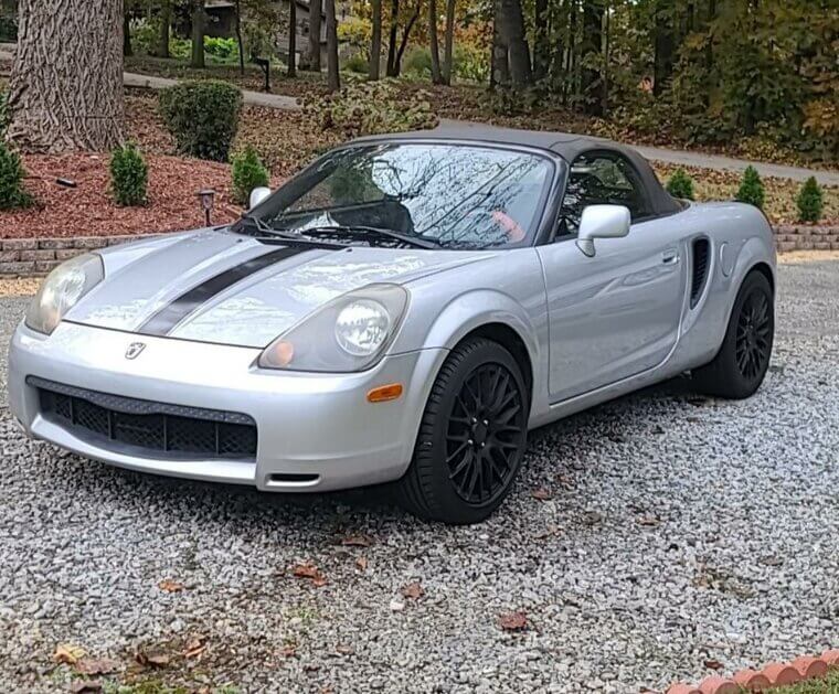 Toyota MR2 Spyder (ZZW30)