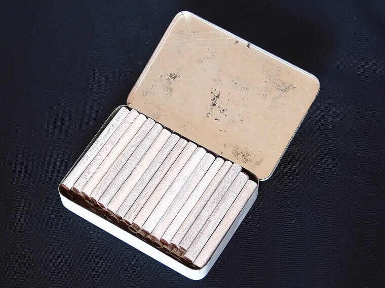 Candy Cigarettes: The Controversial Sugar Sticks That Let Kids Play "Grown-Up"