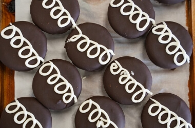 Gone But Not Forgotten: Iconic Snacks and Treats From the 60s and 70s