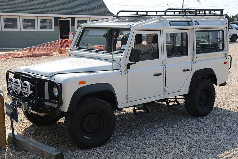 Land Rover NAS Defender 110 (North American Spec) (1993-1997)