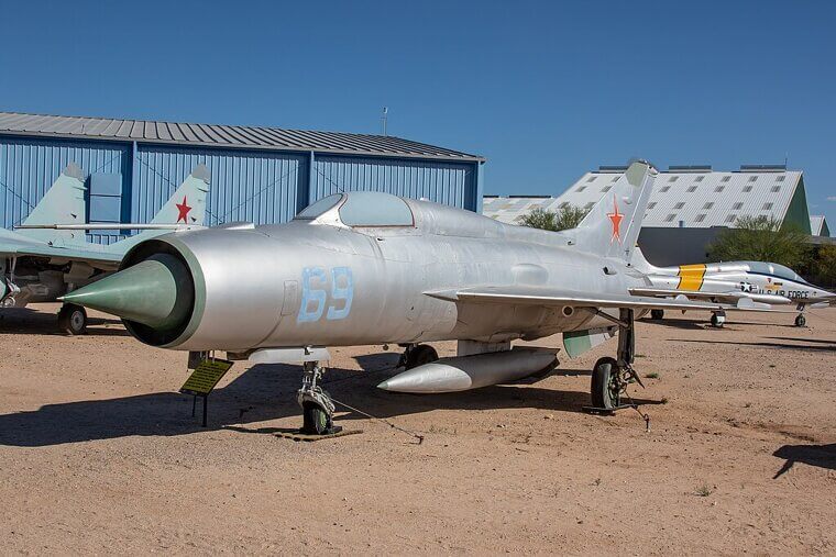 Mikoyan-Gurevich MiG-21 “Fishbed”