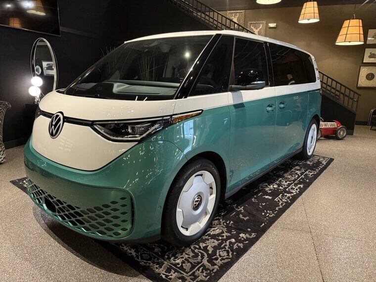 2025 Volkswagen Bus/Vanagon FIRST EDITION - $70,000.00