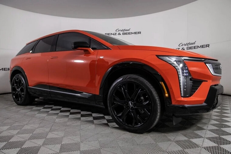 2025 Cadillac OPTIQ - $49,800.00