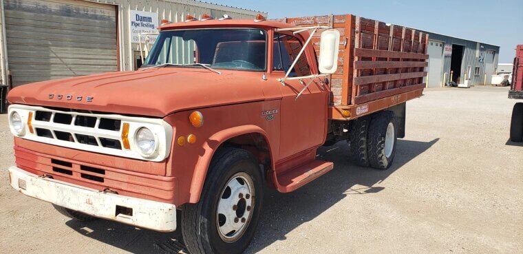 1968 Dodge D500 - $3,500