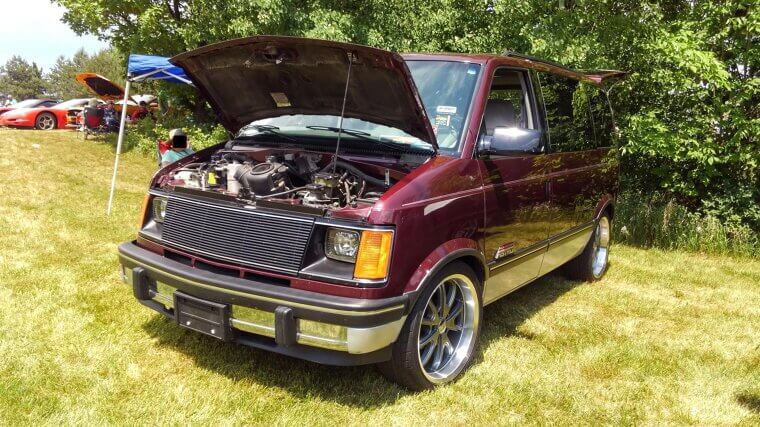 Chevrolet Astro Van