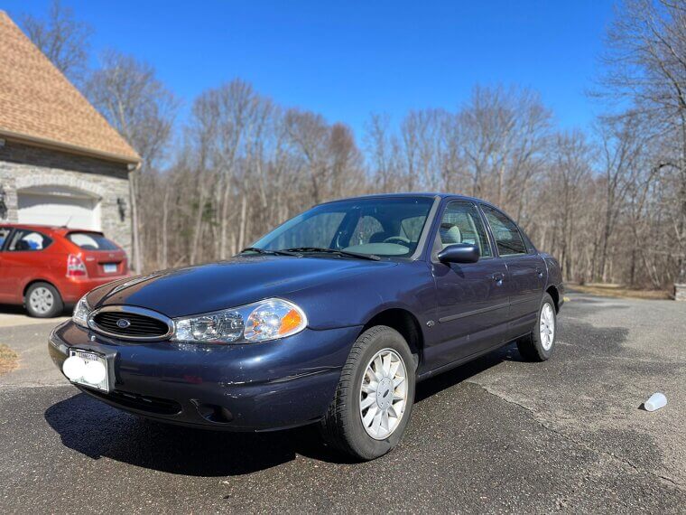 Ford Contour