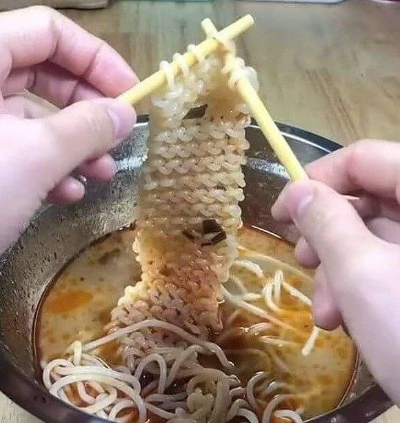 This Diner Prefers Knitting Their Food Before Eating It
