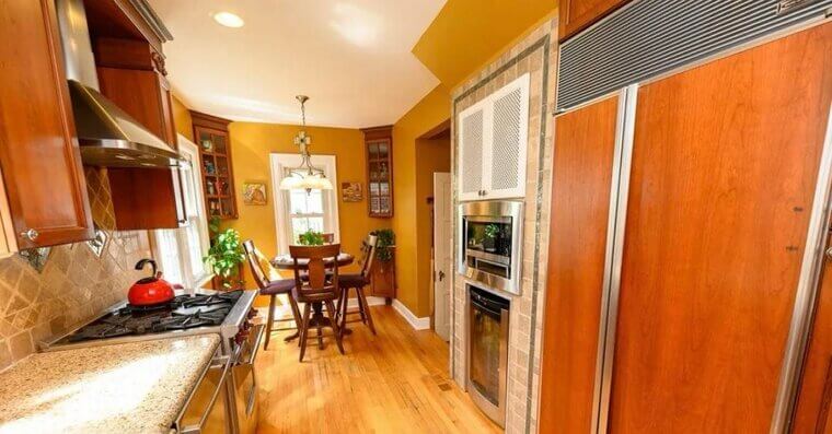 Faux Tuscan Kitchens