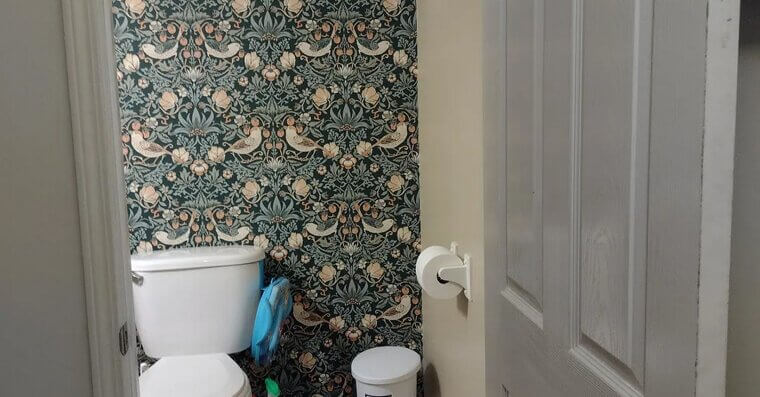 Wallpapered Bathrooms