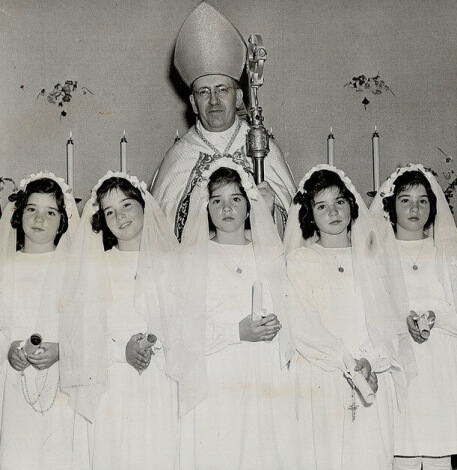 They Were The World's First All-Girl Sextuplets, Now The Waltons Are All Grown Up