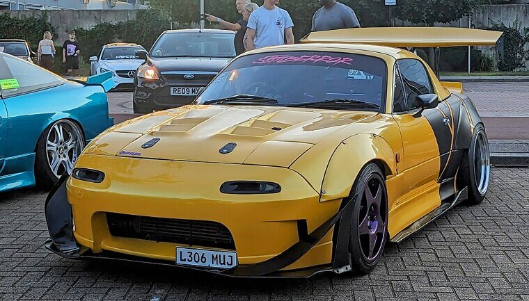 Mazda MX-5 (1998-2005)