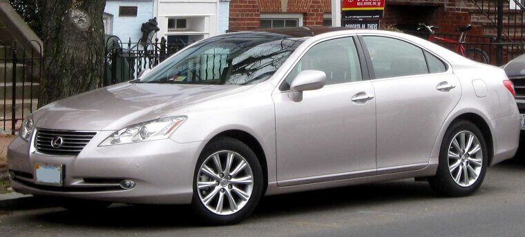 Lexus ES 350 (Ultra Luxury)
