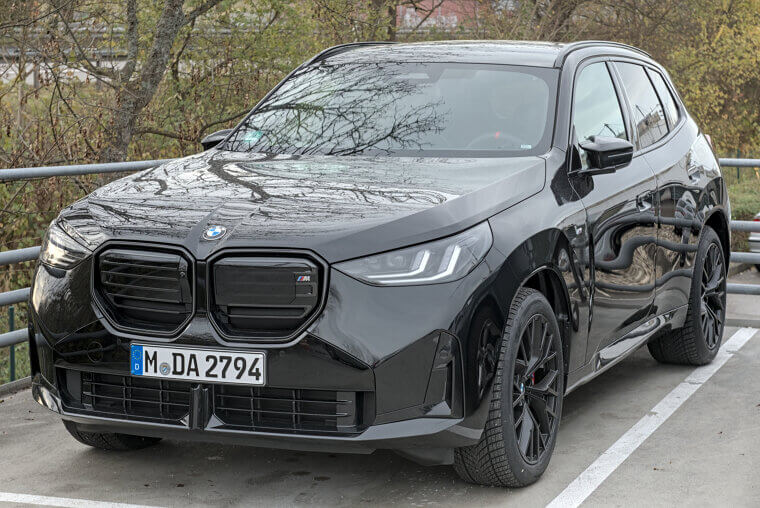 BMW X3 M50