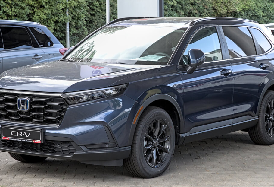 New Cars Owners Say Get Really Uncomfortable on Long Drives