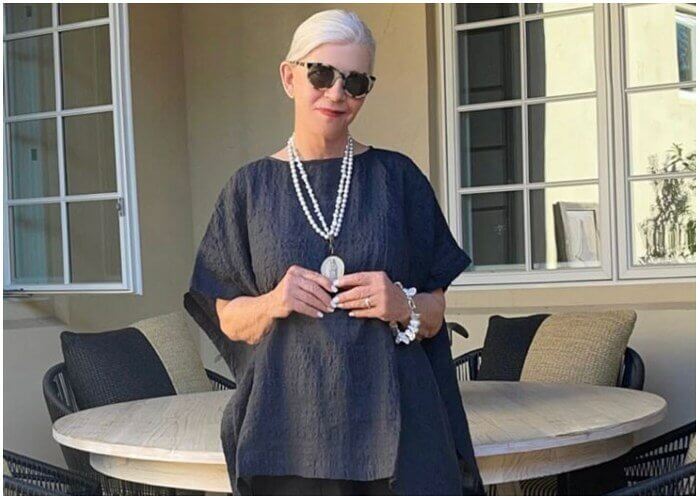 Oversized, Unstructured Clothing