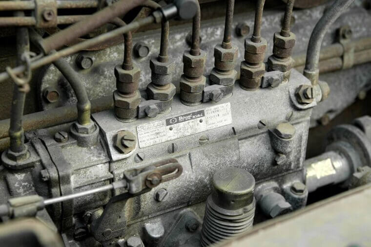 Fuel Injection Replaces the Carburetor