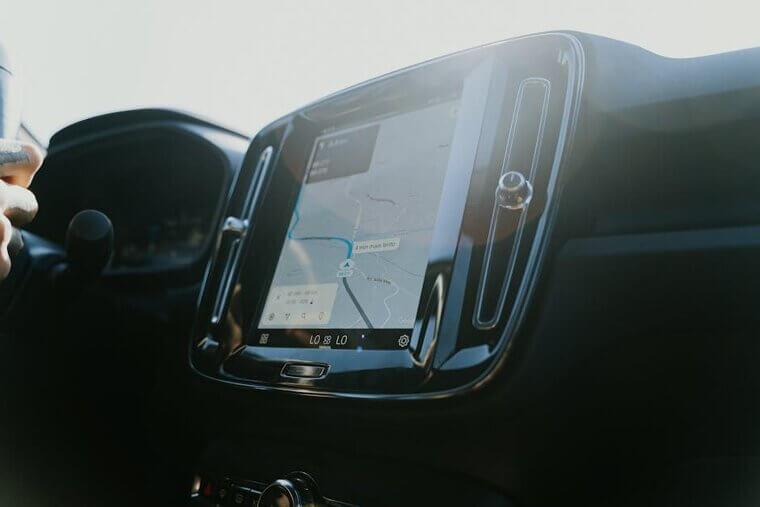 GPS Navigation Replaces Paper Maps