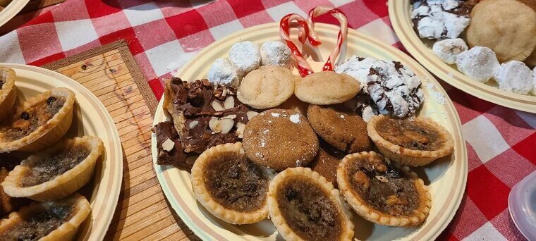 Storing Open Sweet Treats