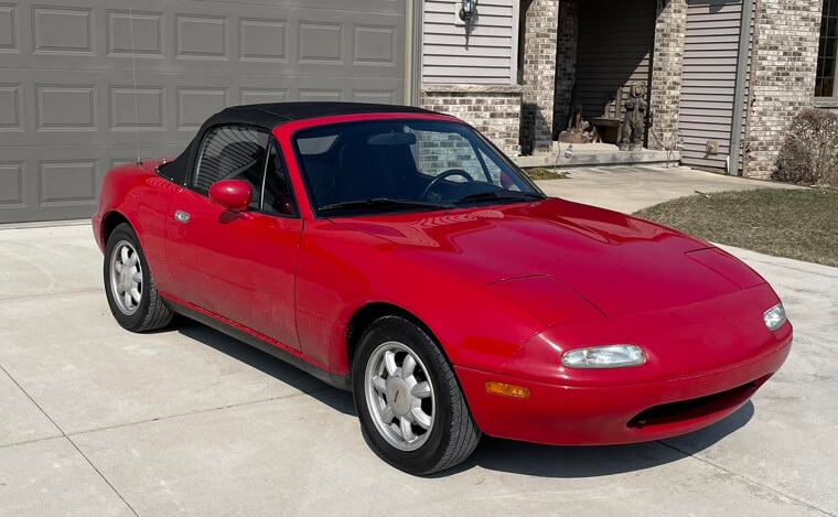 Mazda Miata (1990–2005)