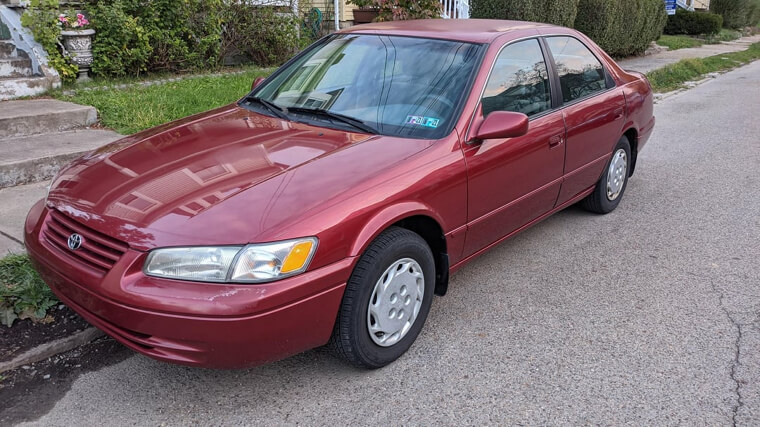 Toyota Camry (1997–2006)