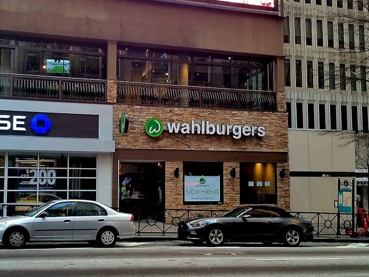 Wahlburgers