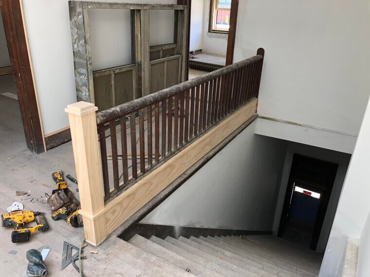 Loose Handrails That Wobble Under Pressure
