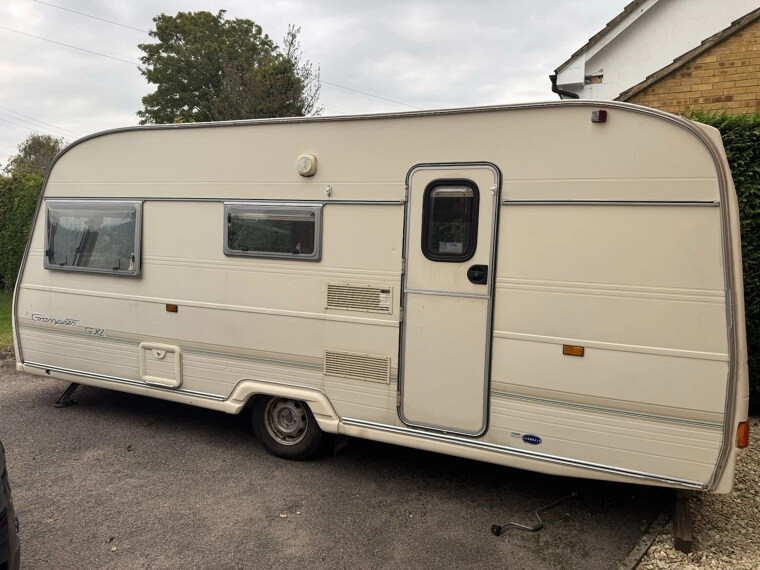 Avondale Grampian XL - £400.00 (USD $538)