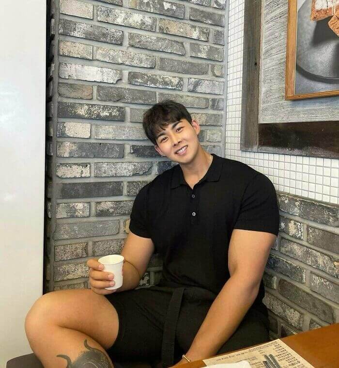 The Return Of Tiny Head Syndrome