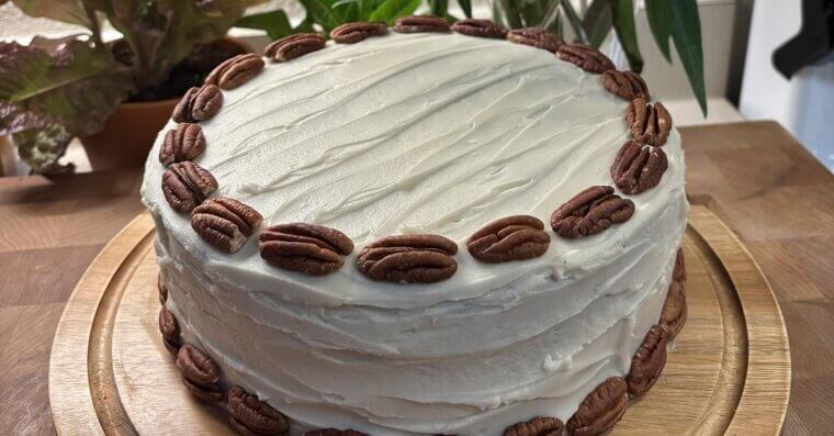Hummingbird Cake