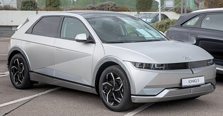 Hyundai Ioniq (2017–2019)