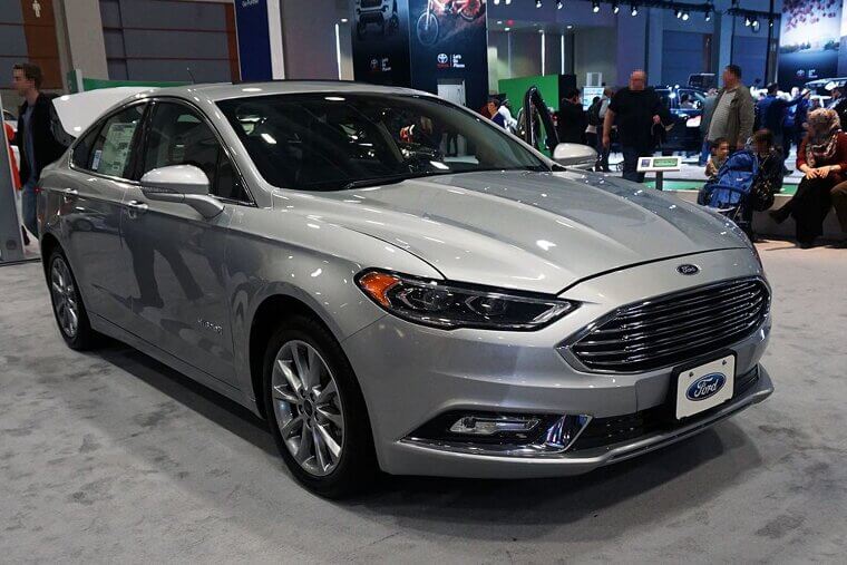Ford Fusion Hybrid (2010–2016)
